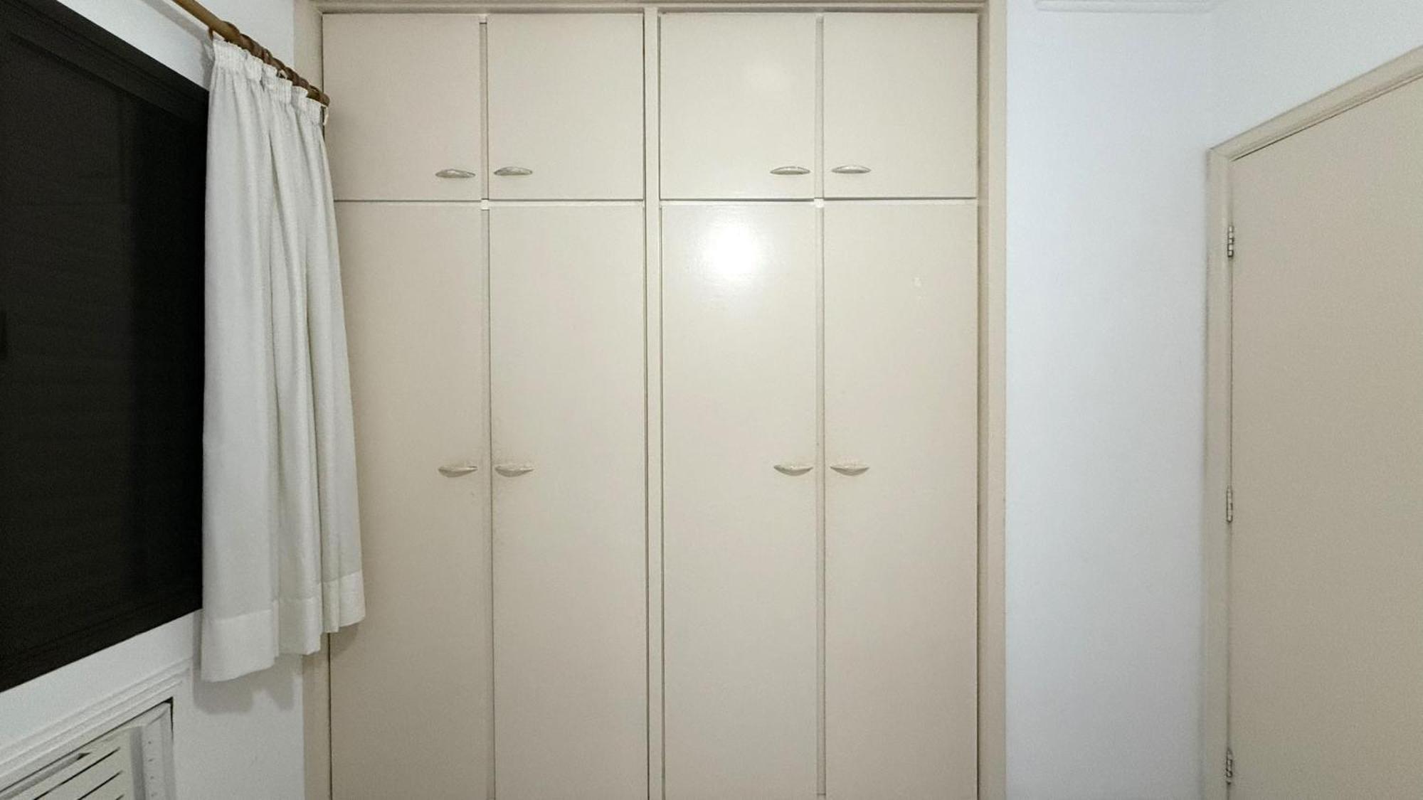 Flat A 1 Quadra Da Praia Das Pitangueiras - Ar Condicionado - 6 Pessoas غوارويا المظهر الخارجي الصورة